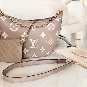 LOUIS VUITTON - Loop Hobo Bi-Color Monogram - Genuine Leather M46738